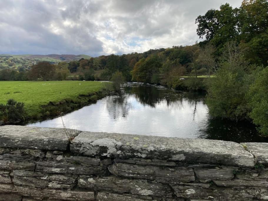 Lovely Peaceful 2 Bed Cottage Llandderfel Екстериор снимка